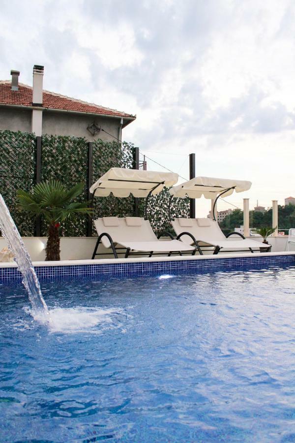 Apartments Mar Ulcinj Exterior foto